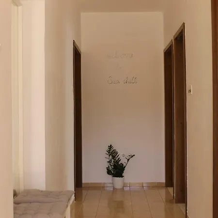 Sea Shell Apartment