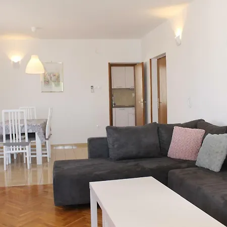 Apartment Sea Shell *