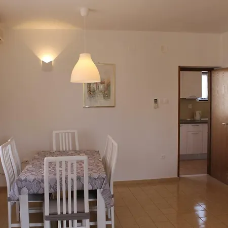 Apartment Sea Shell *